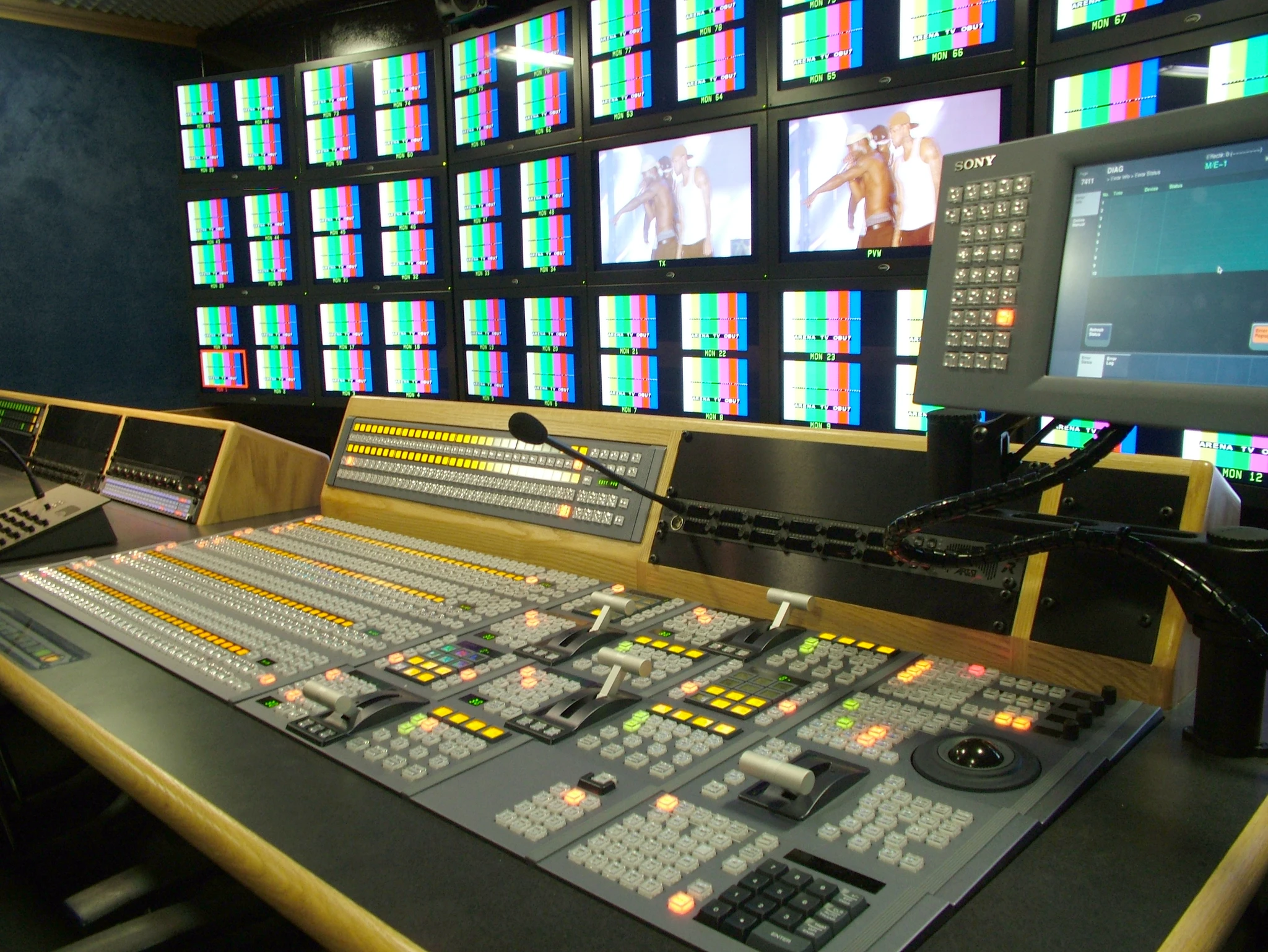 U7 Vision Mixer